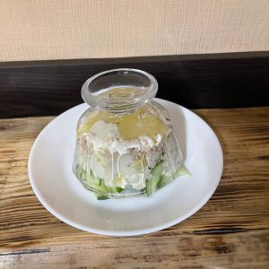 Салат Принцеса з куркою та ананасом
